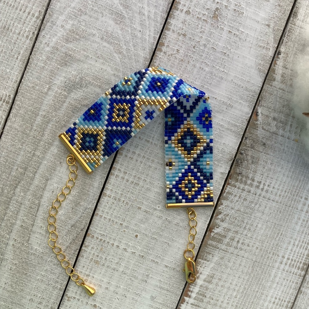 HARBOR beaded loom bracelet with adjustable closure